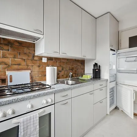 For Explorers 224 Zürich